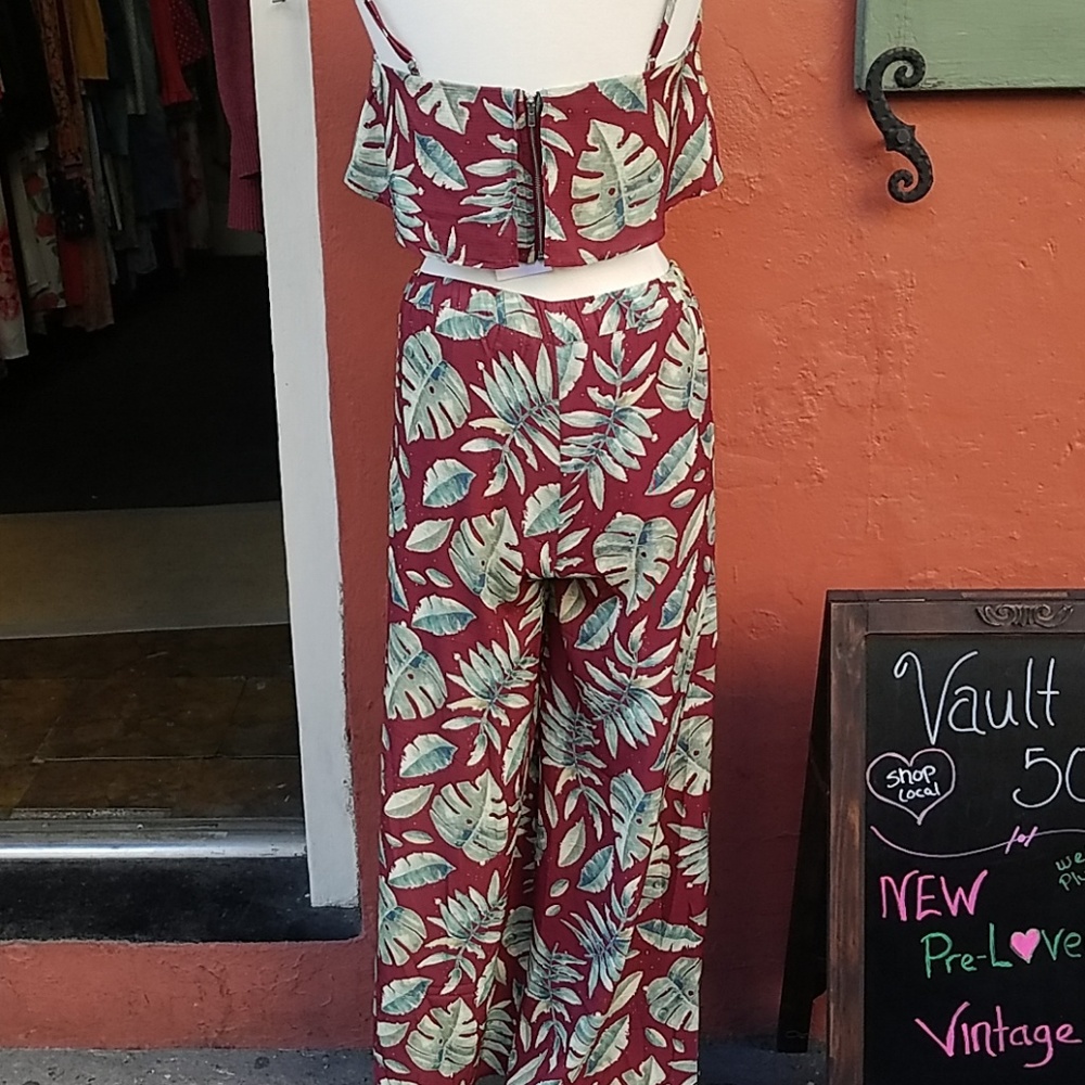2 PC set - Picture 2 of 3